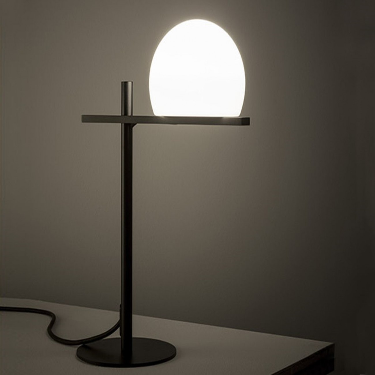 Estiluz CIRC Lampada da tavolo