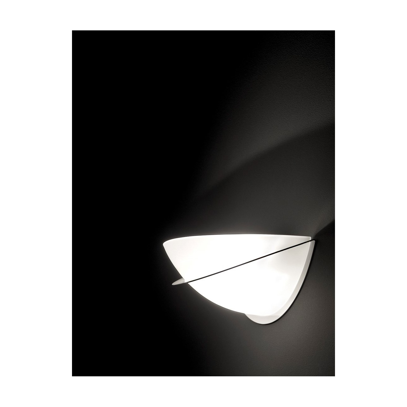 Estiluz ESSENTIALS Wall Lamp