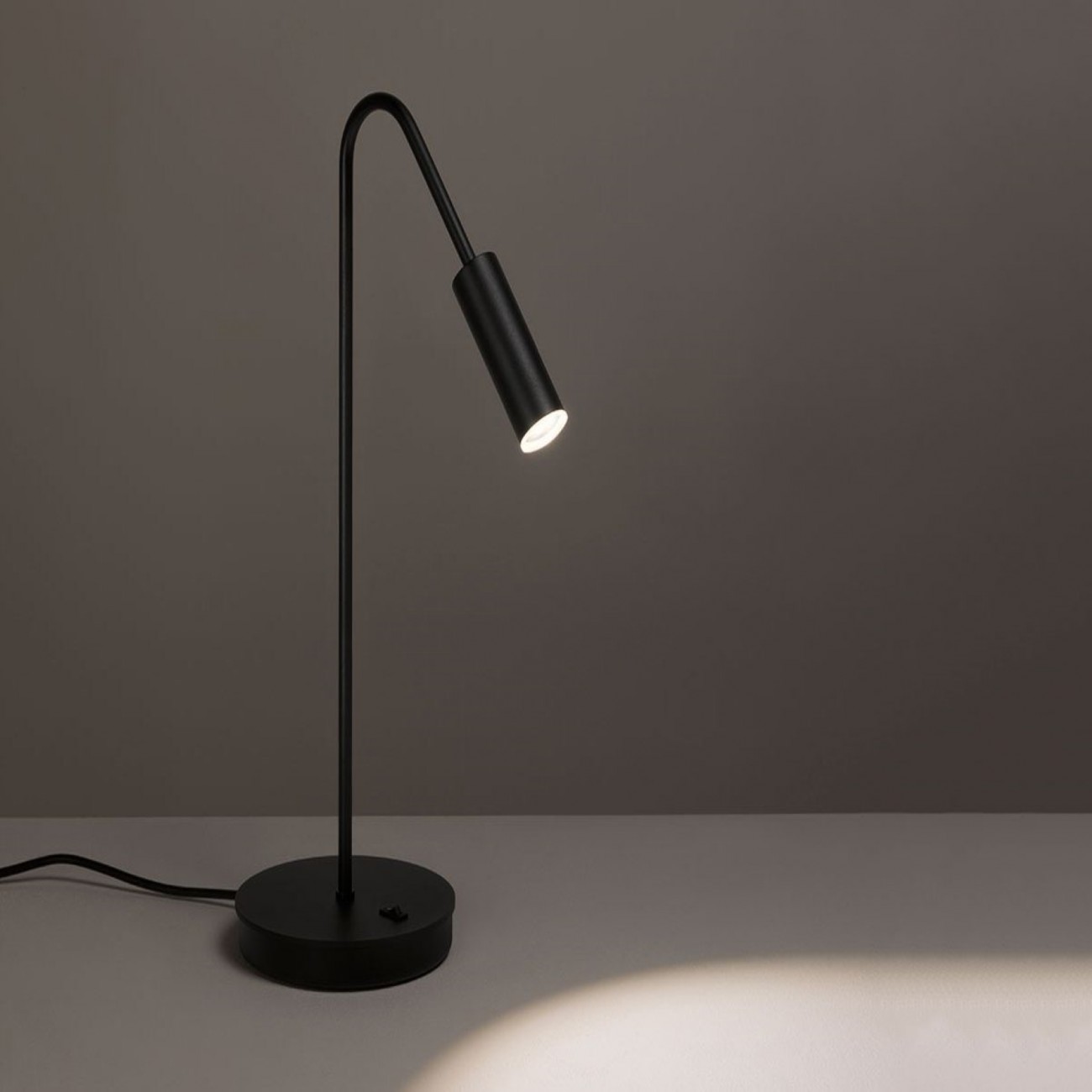 Estiluz VOLTA Lampe de table