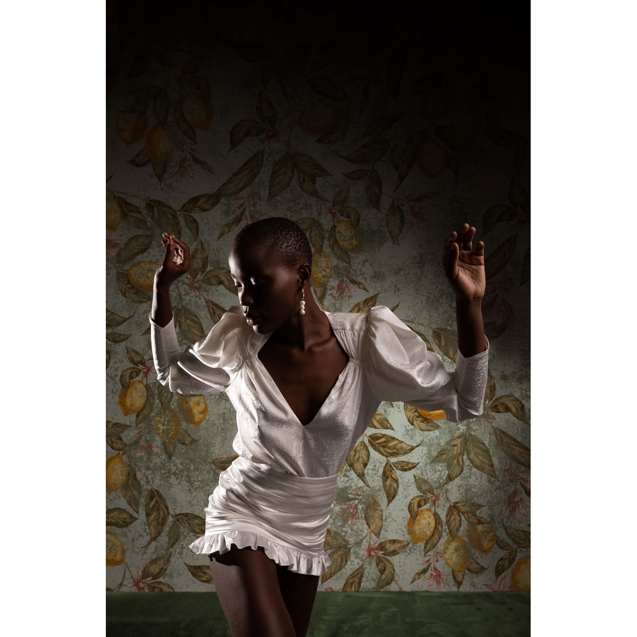 LondonArt CAN YOU SEE ME 2 - THE DAYDREAMER