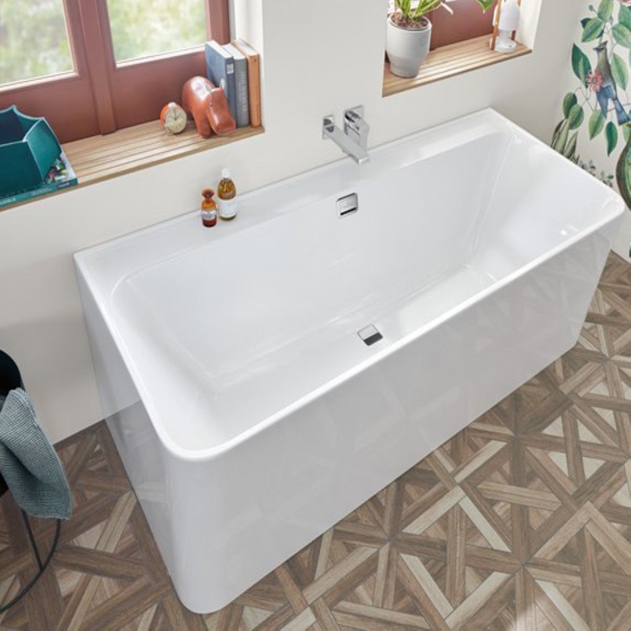 Villeroy & Boch COLLARO acrylic Bathtub