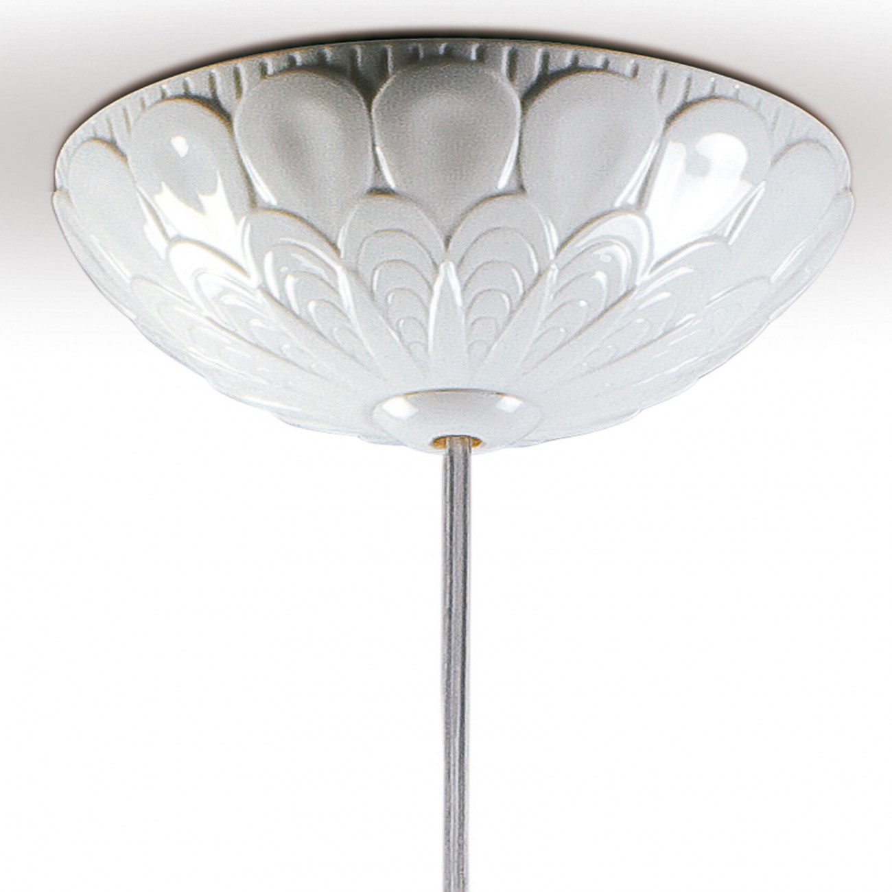 Lladró Ivy and Seed Single Ceiling Lamp.