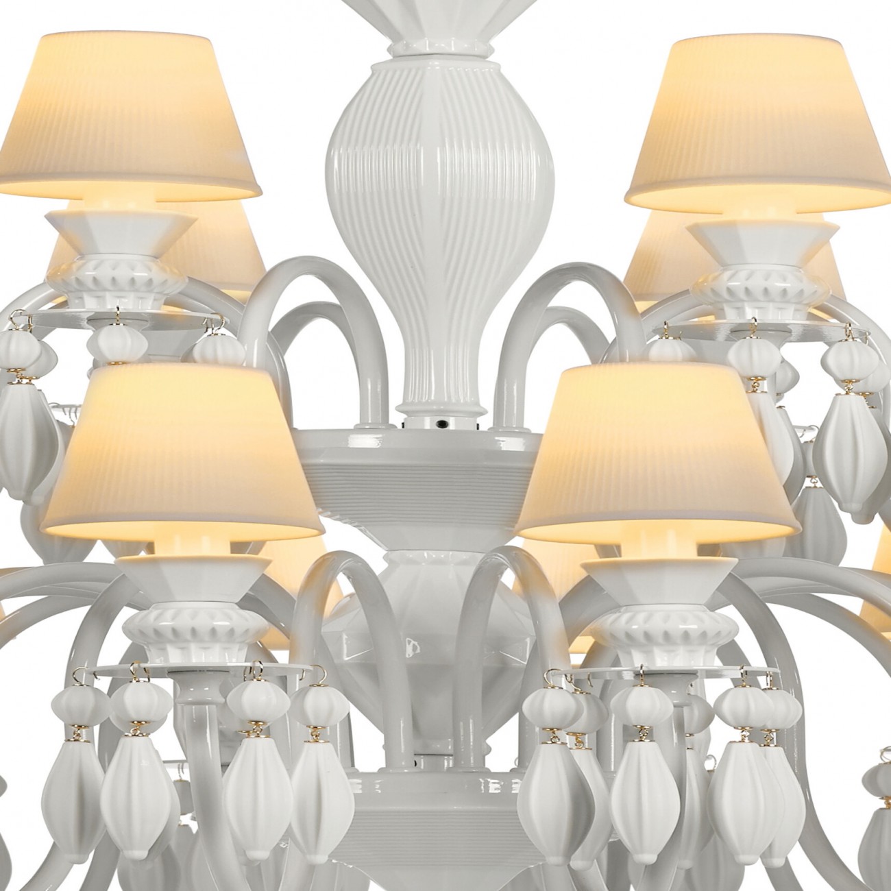 Lladró Belle De Nuit 24 Luci Chandelier