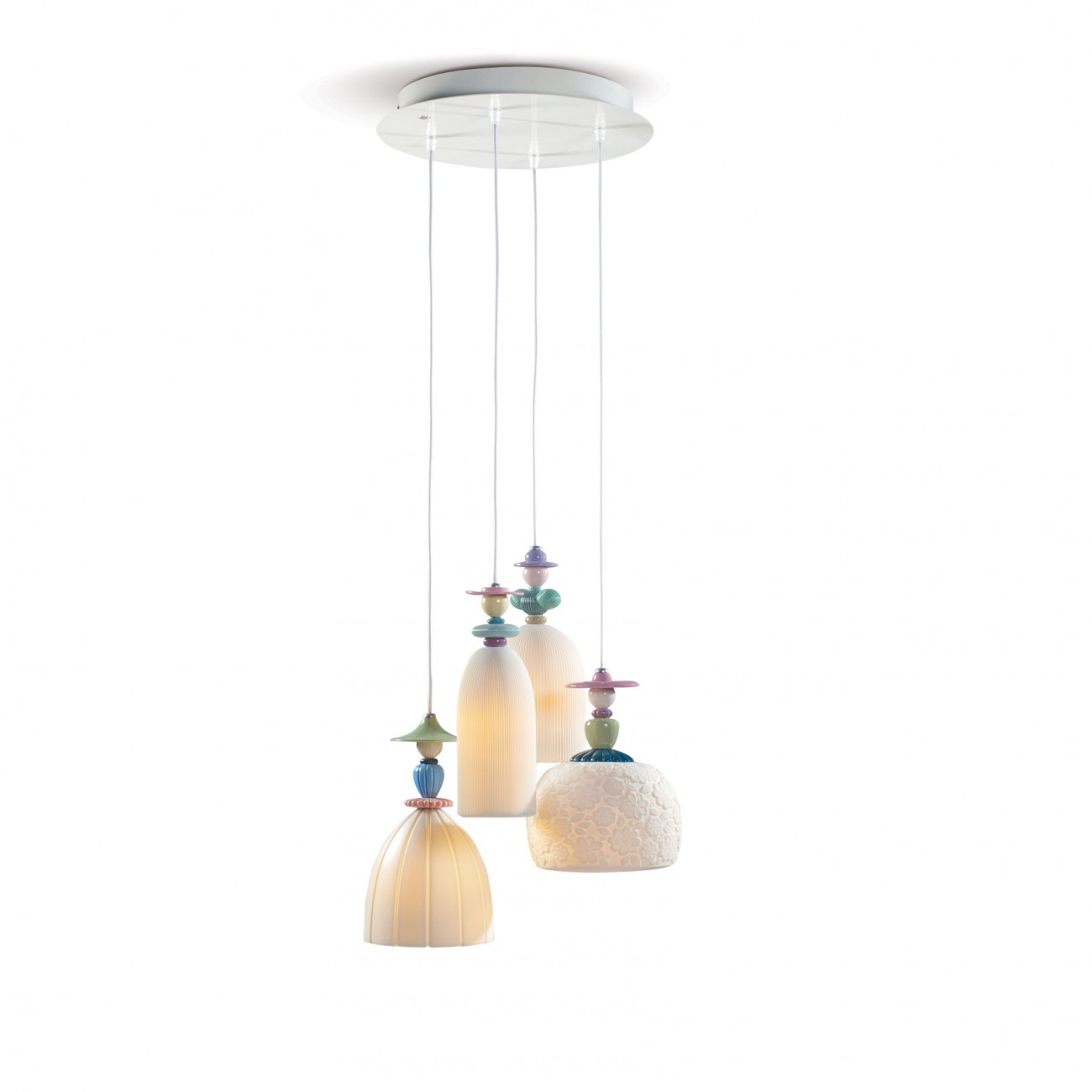 Lladró Mademoiselle Lustre 4 lumières Marcher sur la plage