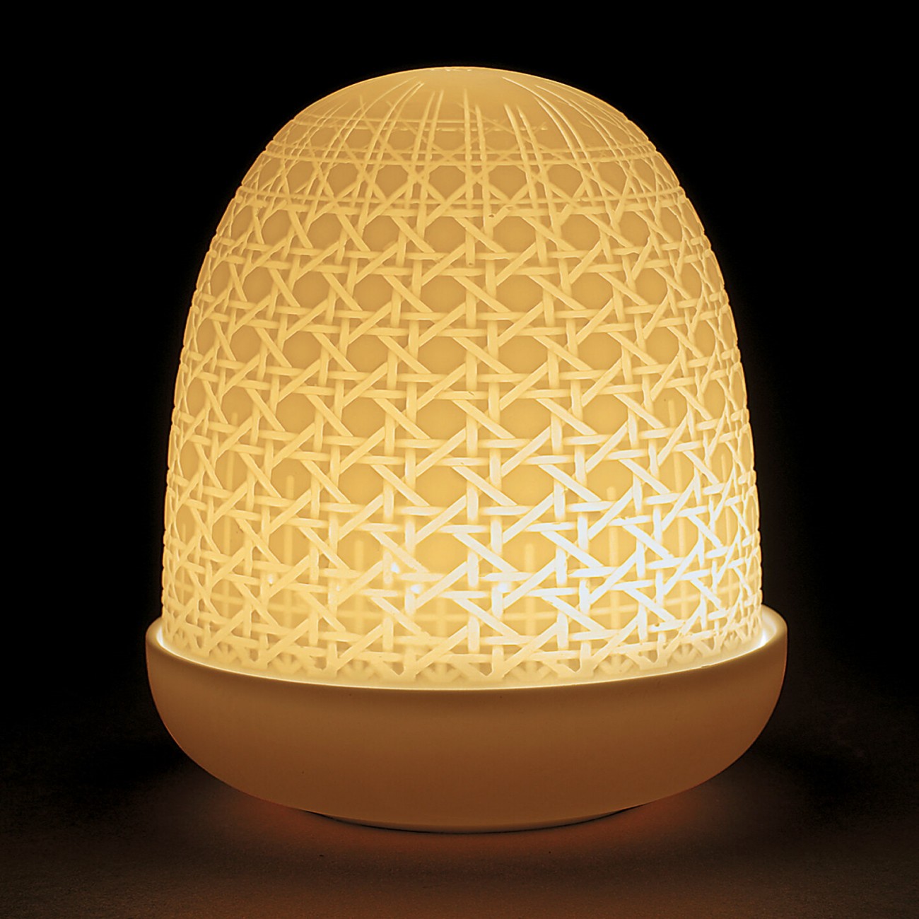 Lladró Wicker Dome Table Lamp