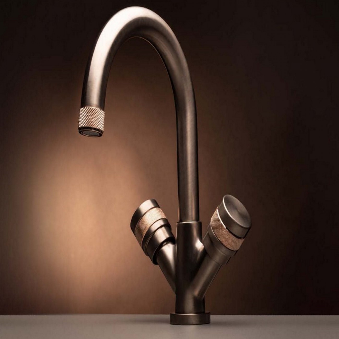 Nicolazzi Khady Monoforo lavabo scarico automatico, canna girevole