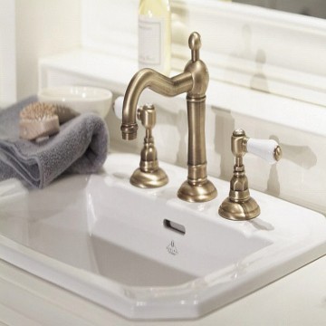 Officina Nicolazzi Tradizionale, Batteria lavabo scarico automatico