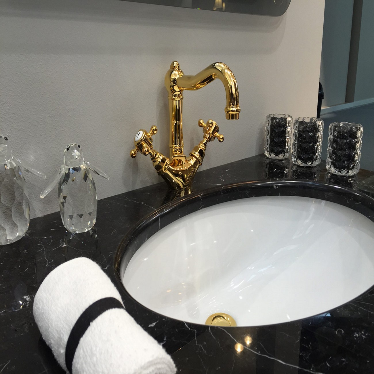 Officina Nicolazzi Tradizionale, Single-lever automatic discharge washbasin, swivel barrel