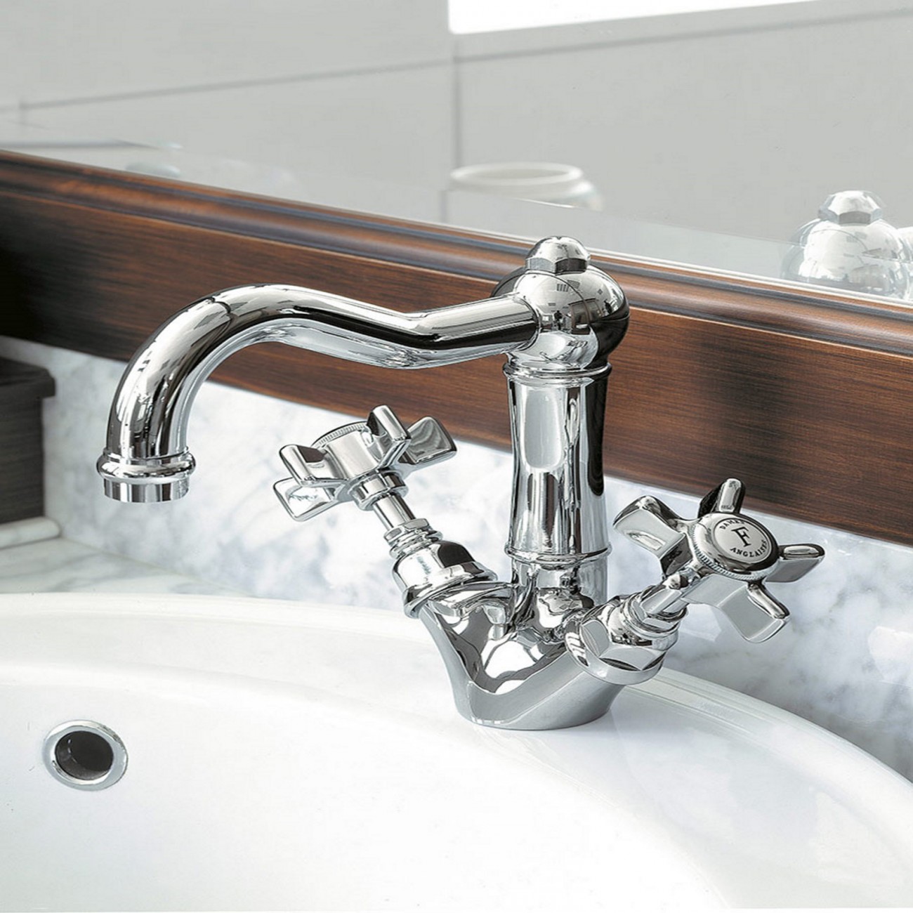 Officina Nicolazzi Tradizionale, Single-lever automatic discharge washbasin, swivel barrel
