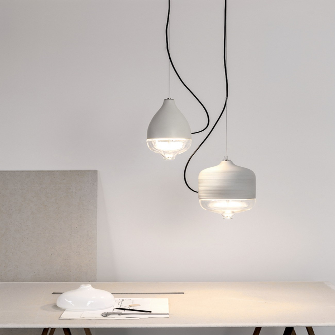 Hind Rabii T-Cotta 1, Lampe à suspension