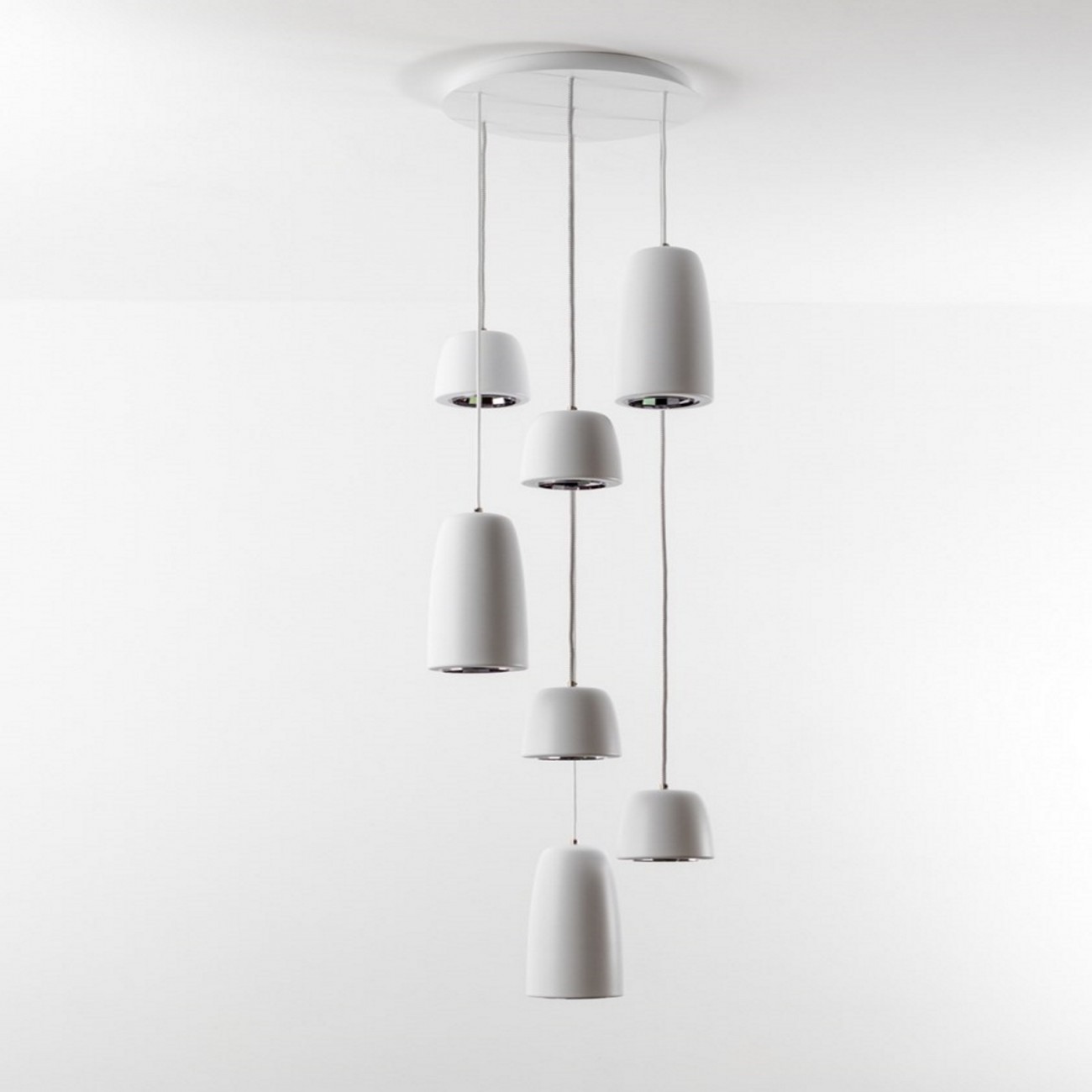 Hind Rabii Ice 24, Suspension lamp