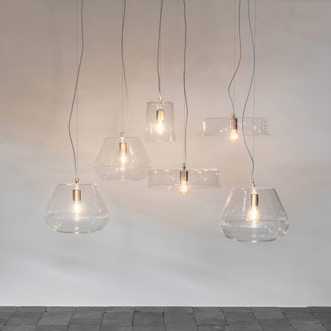 Hind Rabii 3X3X3 C1-T Glass, Lampe à suspension