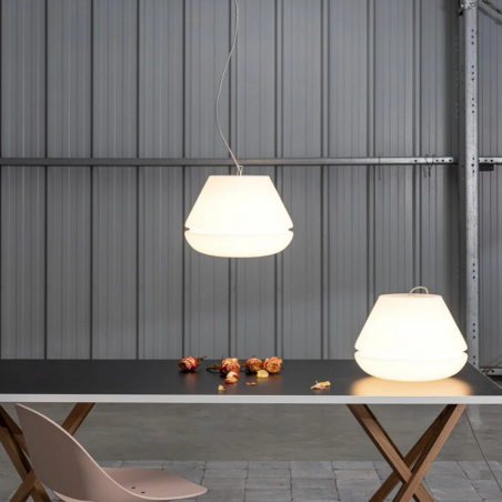 Hind Rabii 3X3X3 T1 - 360, Table lamp