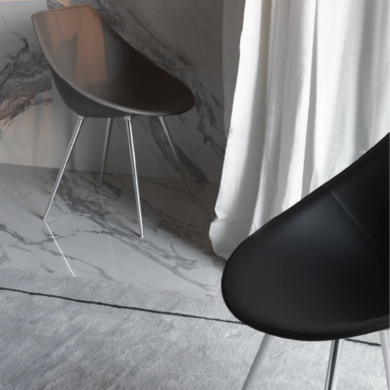 Driade Lagò Leather by Philippe Starck