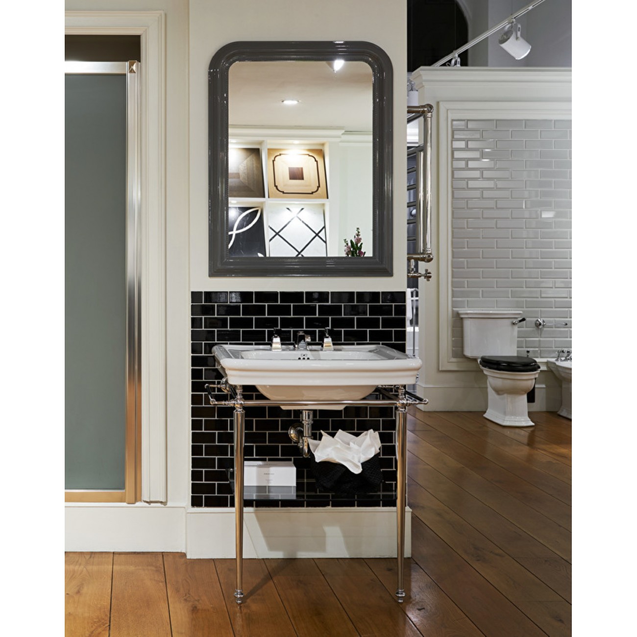 Devon&Devon Etoile, Console pour lavabo ETOILE avec porte-objets en verre