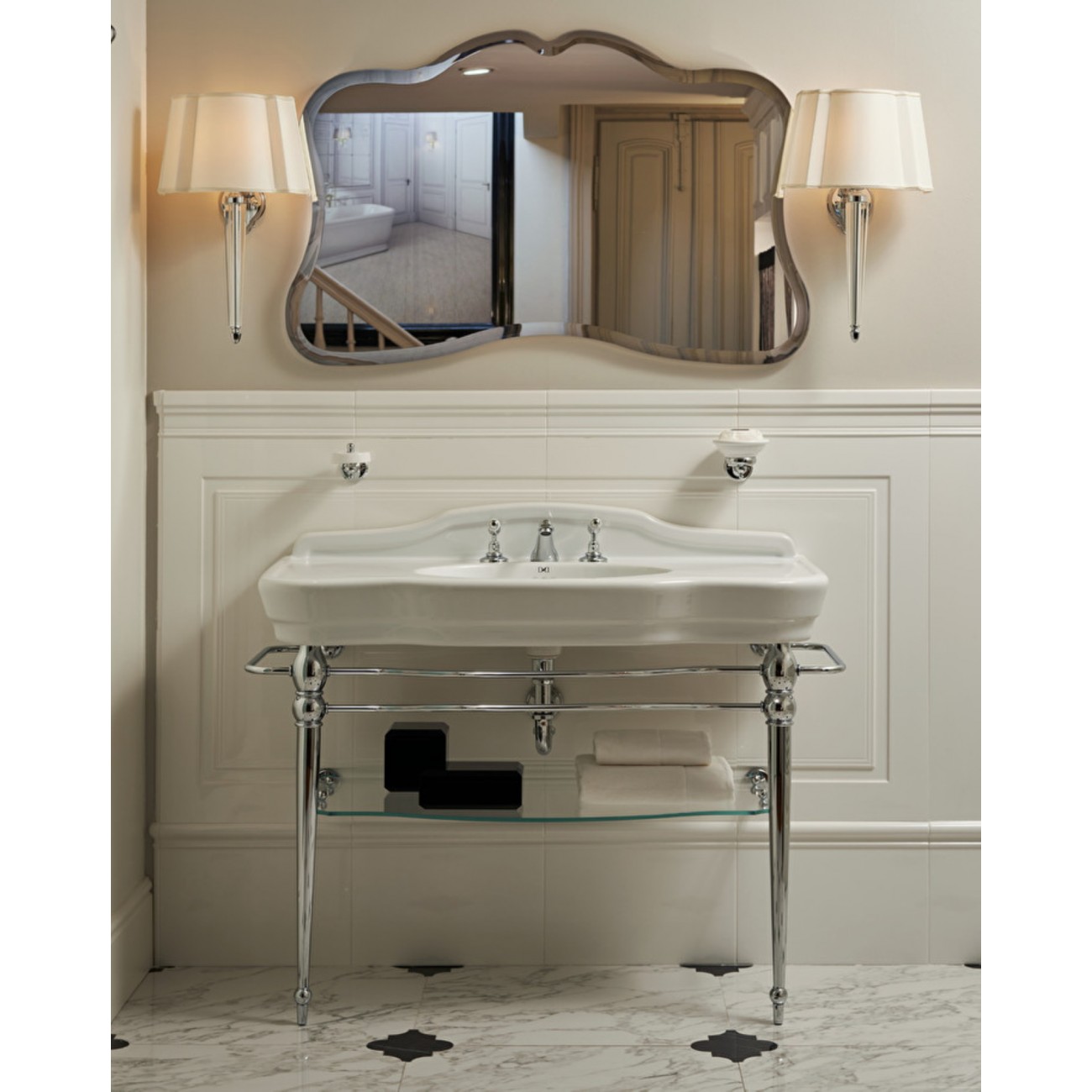 Devon&Devon Melody, Console with top and white ceramic sink
