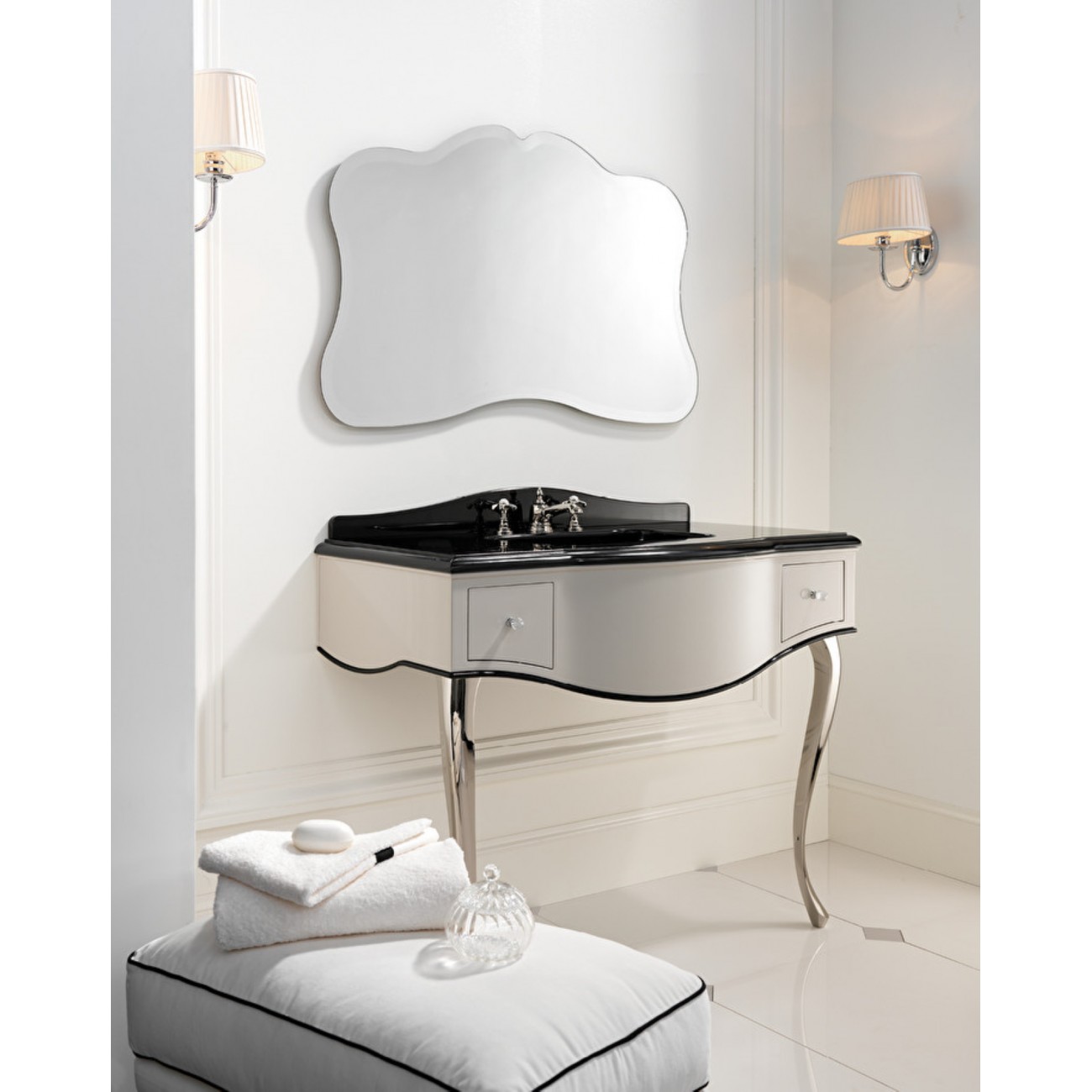 Devon&Devon Audrey, Mobile portalavabo con piano in marmo e laccatura Nero