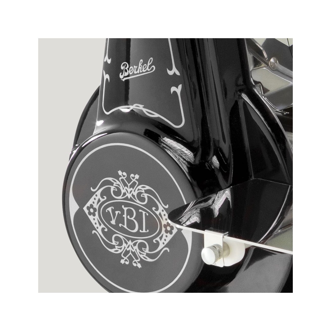 Berkel B2 Manual Domestic Flywheel Slicer