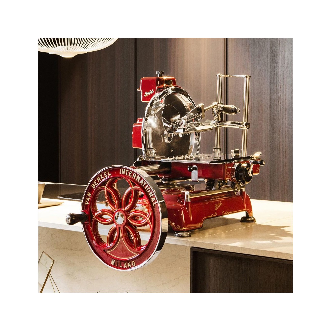 Berkel trancheuse manuelle à volant B114 ROUGE