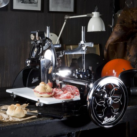 Berkel affettatrice manuale a volano P15 NERO