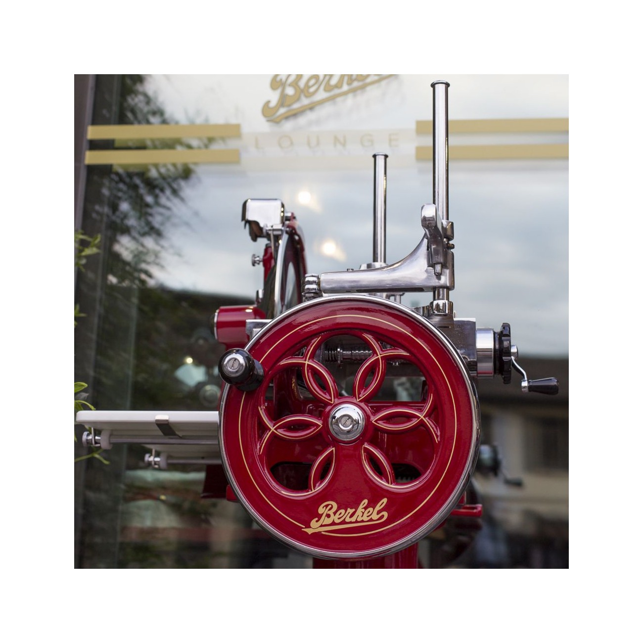 Berkel manual flywheel slicer P15 red