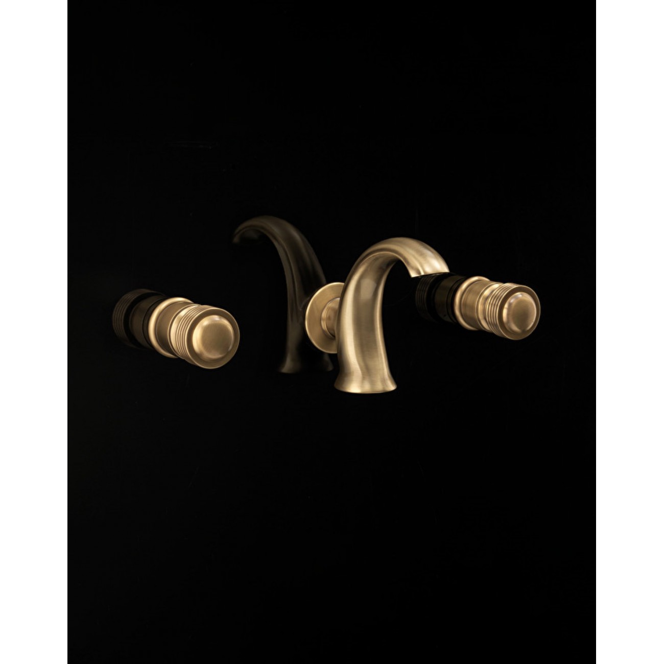 Devon&Devon Royal, Wall mounted washbasin unit