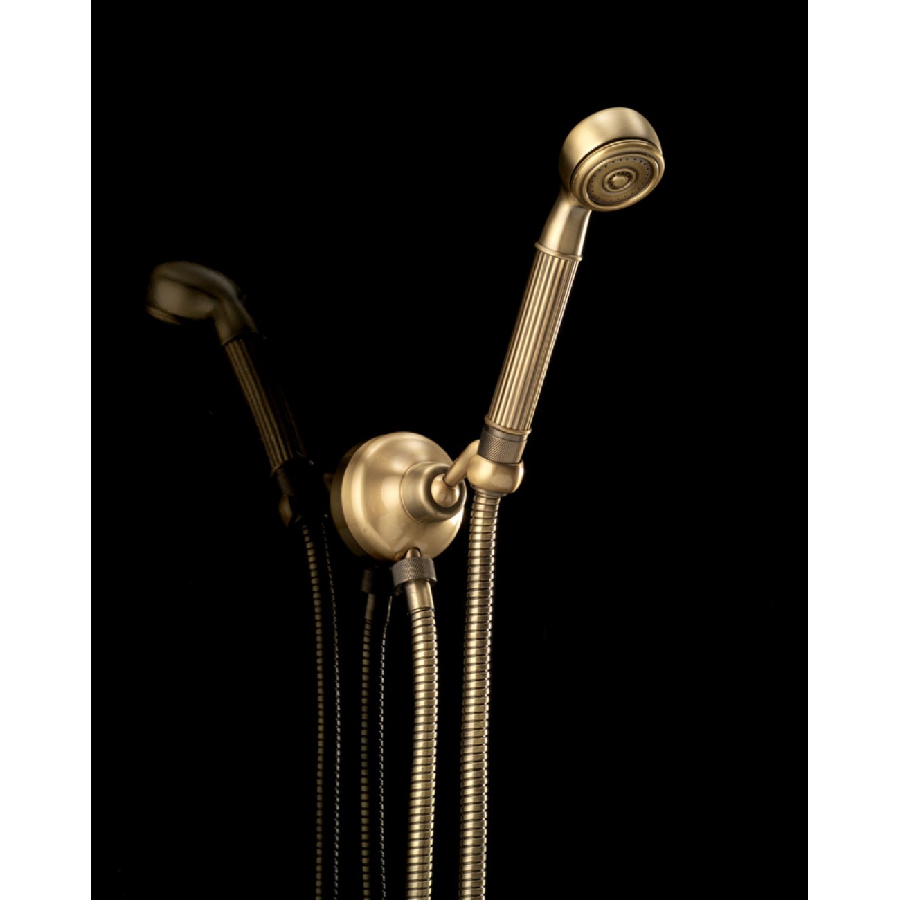 Devon&Devon Royal, Flexible shower with wall hook and water connection