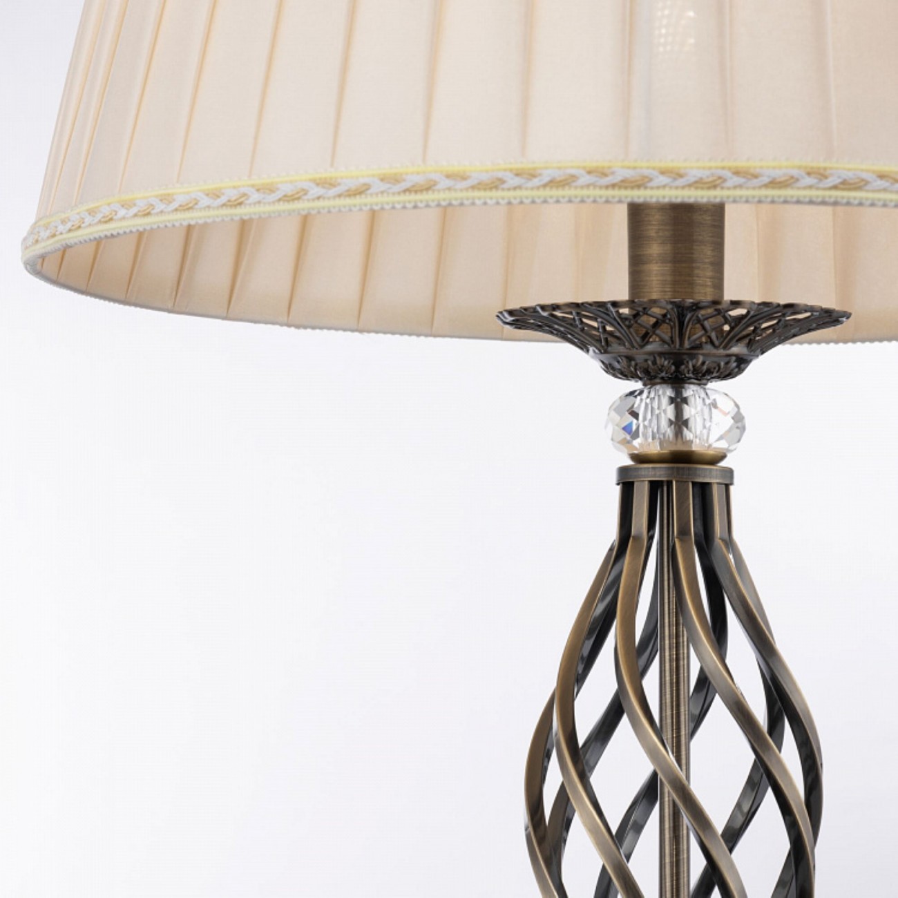Maytoni Classic, Grace Floor lamp