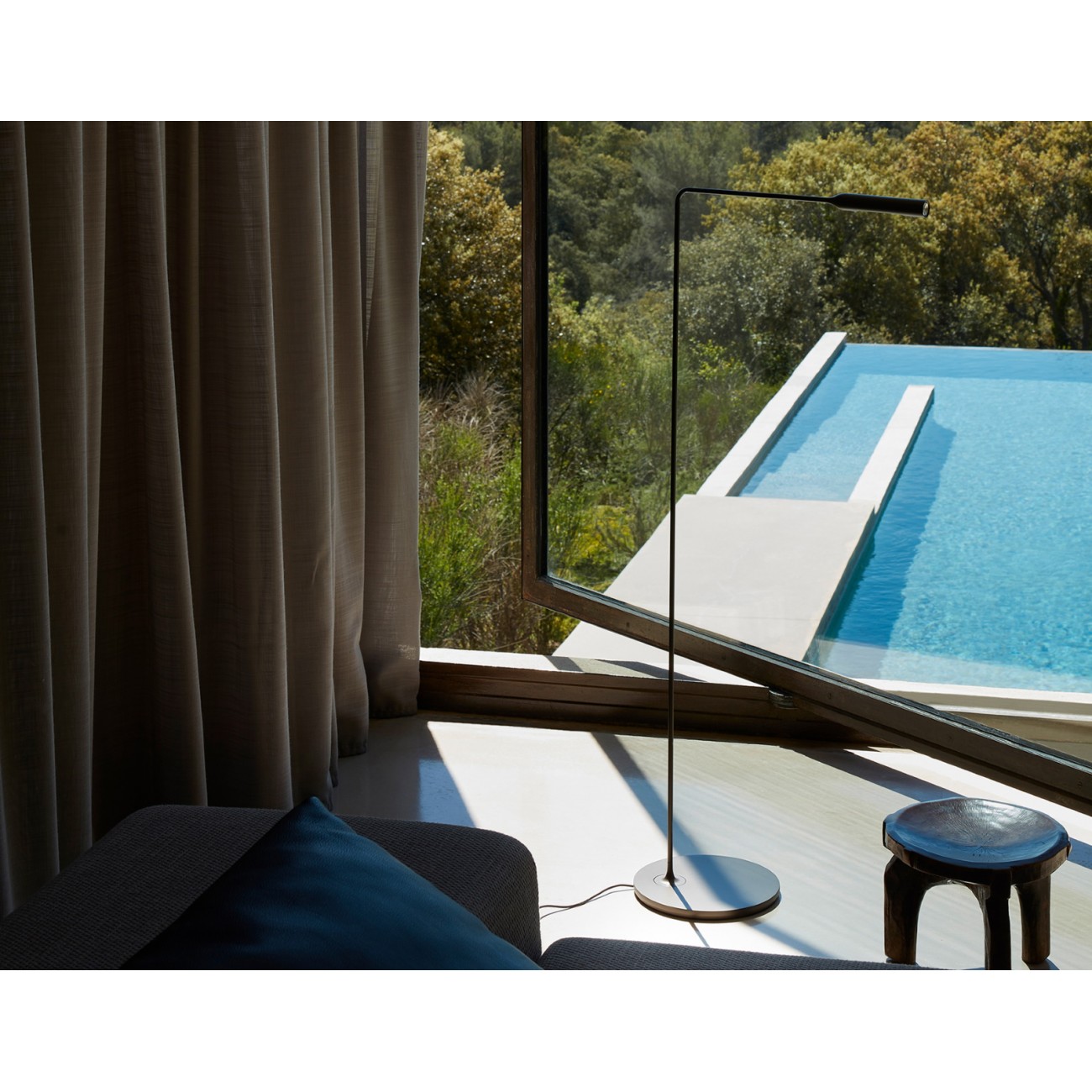 Lumina Flo Floor Table lamp 6W LED