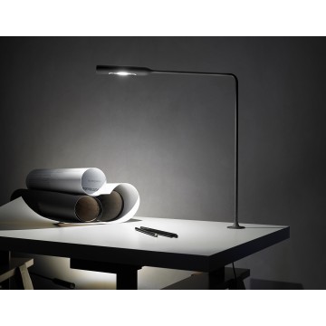 Lumina Flo Gromment F46 Table lamp