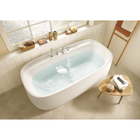 Roca Beyond Surfex 180x90 bathtub with taps holes