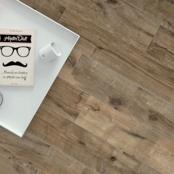 Flaviker Dakota Avana