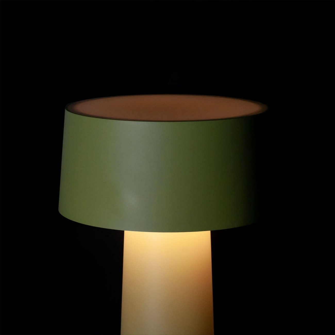 VESTA MUSH - Lampada da tavolo