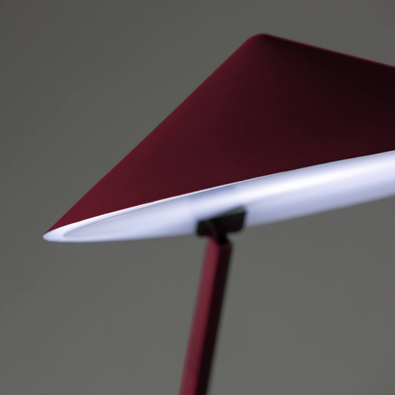 VESTA GONG WORK - Table lamp
