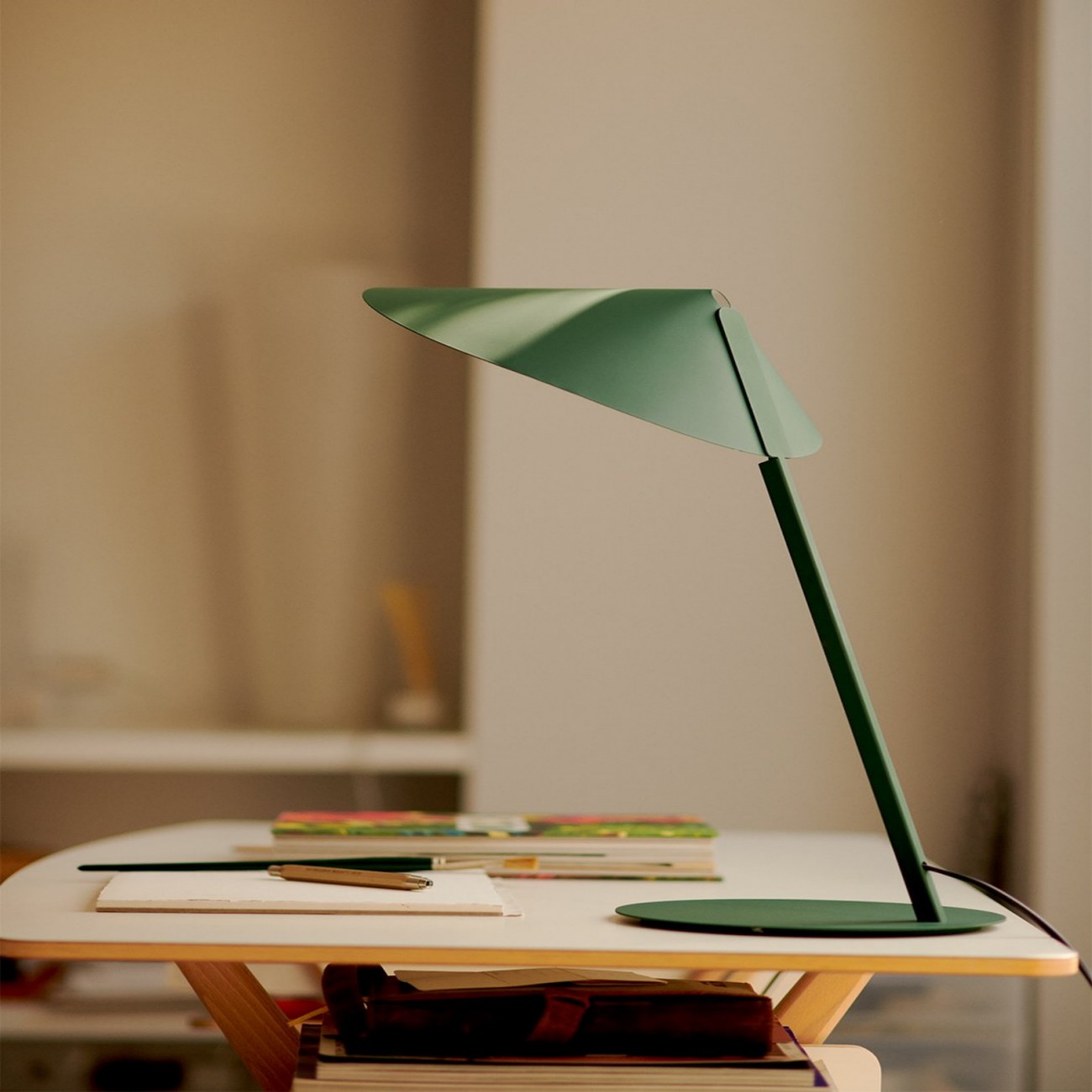 VESTA GONG WORK - Table lamp