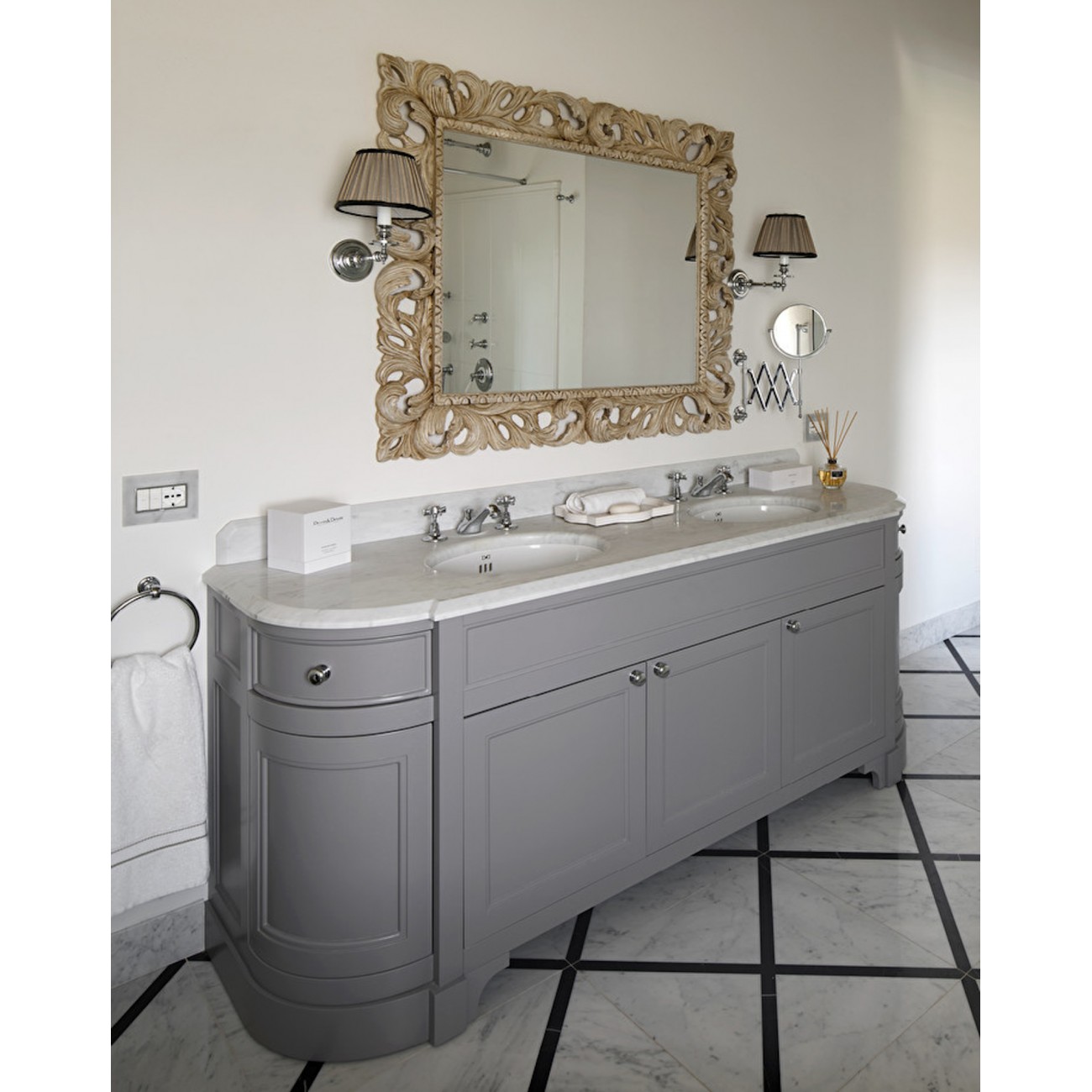 Devon&Devon Double Season, Meuble pour double lavabo avec plan en marbre