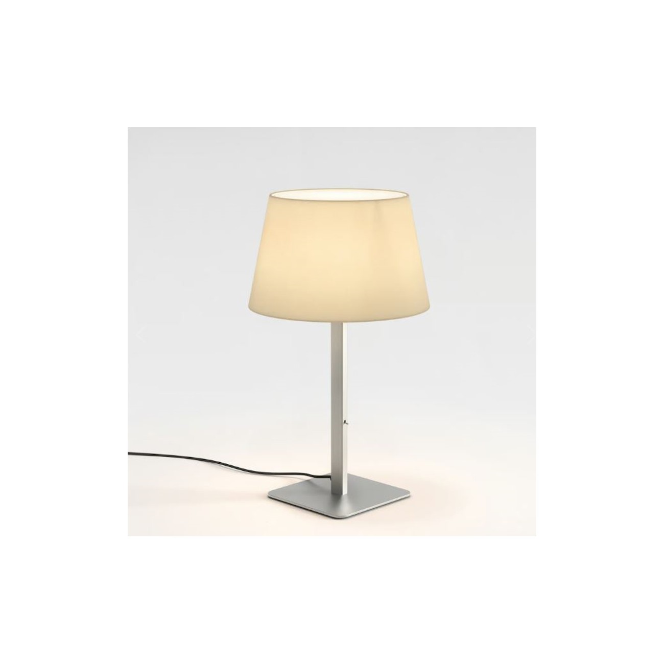 ASTRO Lighting - Beaumont Table, lampe de Table.