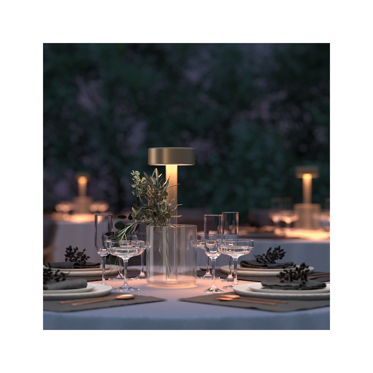 MAYTONI - AI Collaboration, Spia della batteria