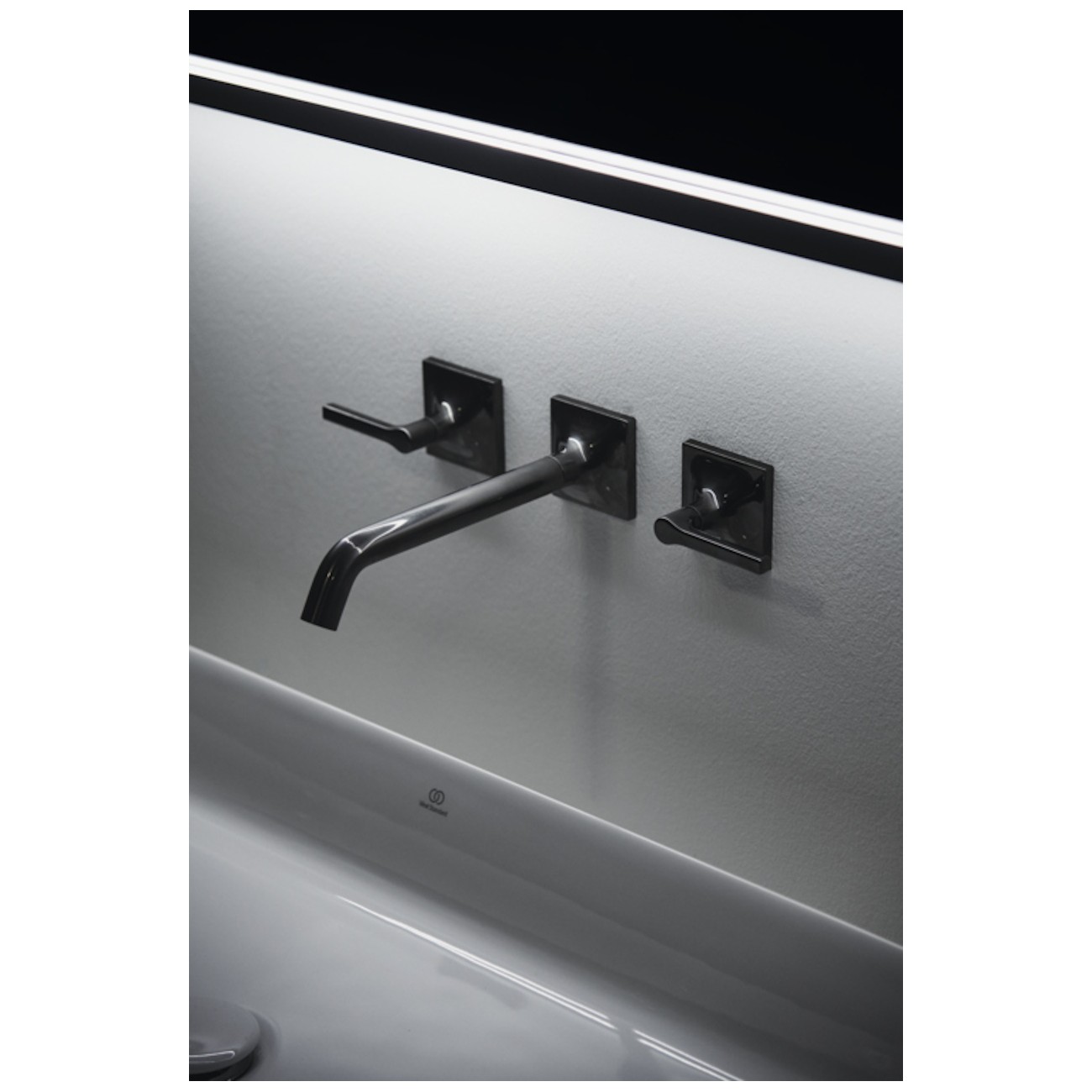 IDEAL STANDARD - JOY NEO Miscelatore lavabo a due leve per installazione a parete con maniglia a croce