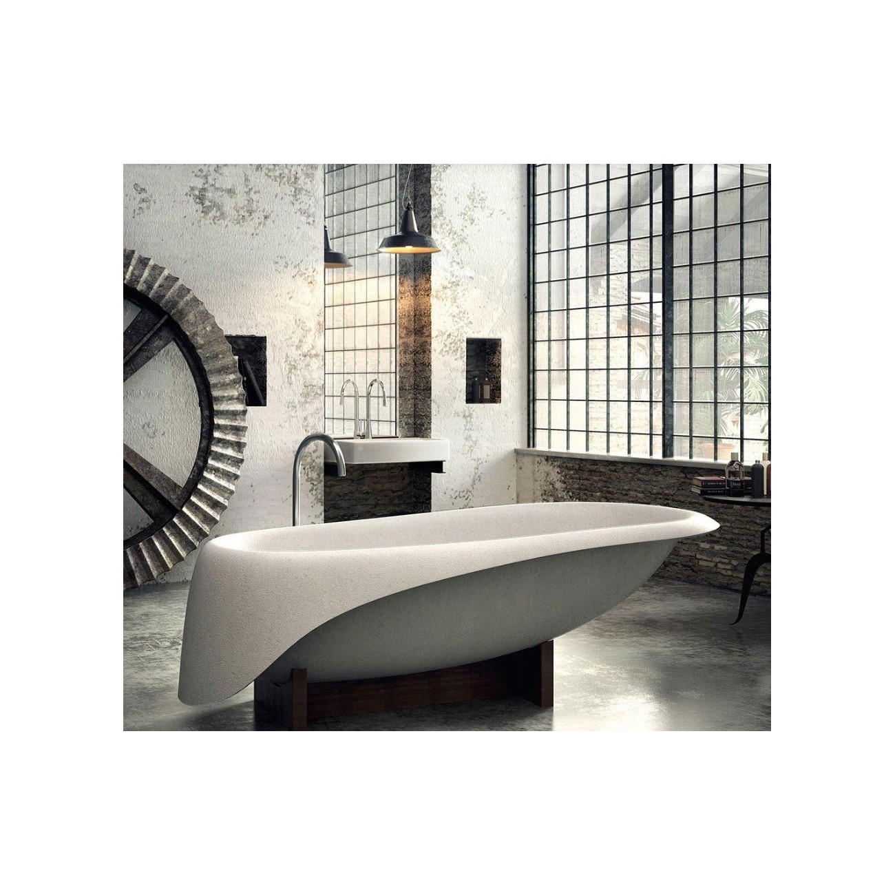 Glass 1989 Concrete soft bathtub in MineraLite