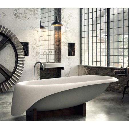 Glass 1989 Concrete soft bathtub in MineraLite