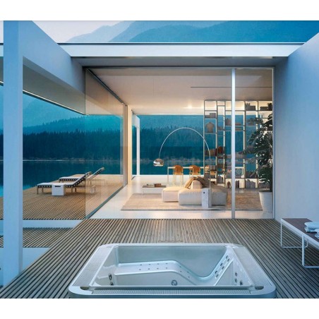 Glass 1989 MySpa OF250/225 overflow spa