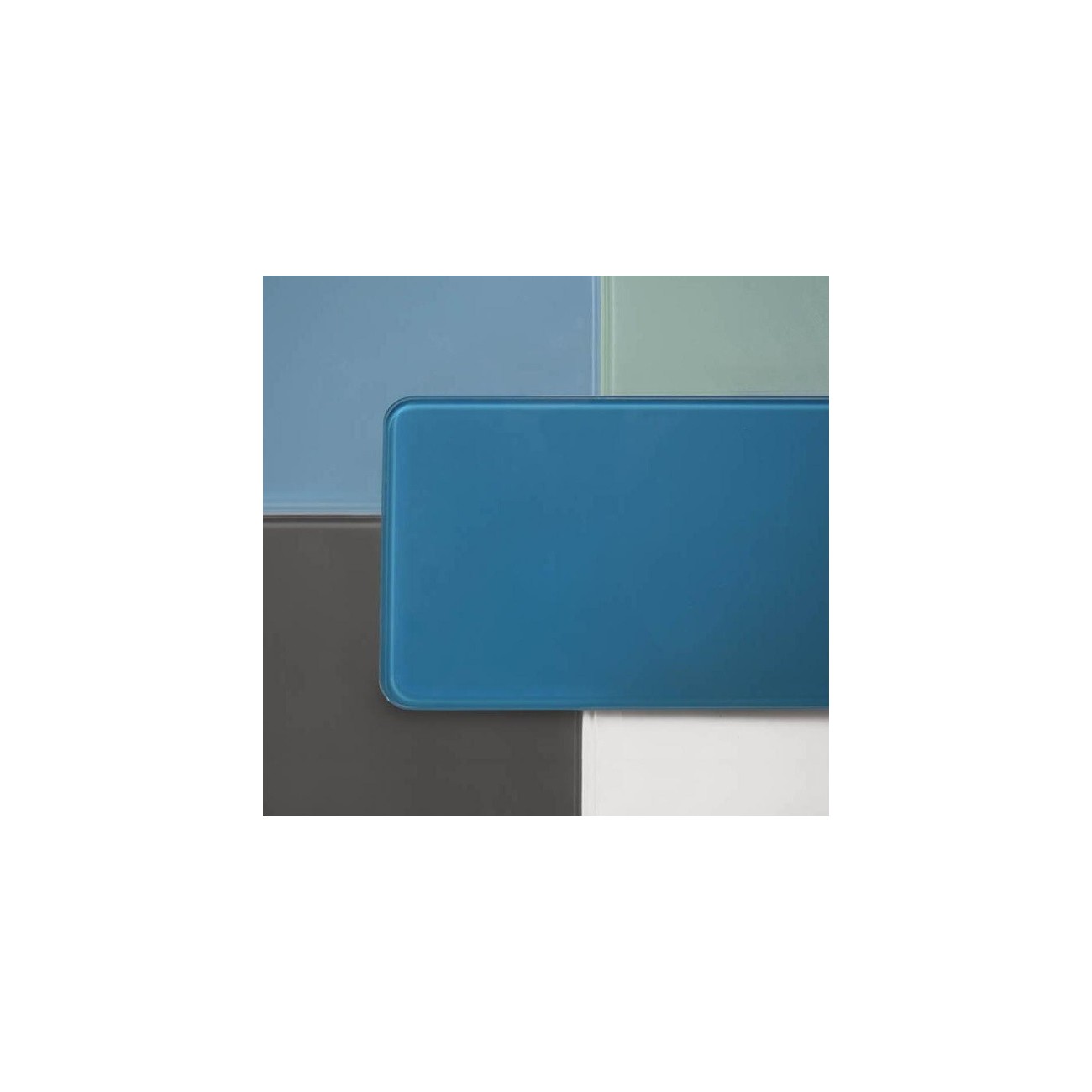 Glass 1989 Azulejo shower