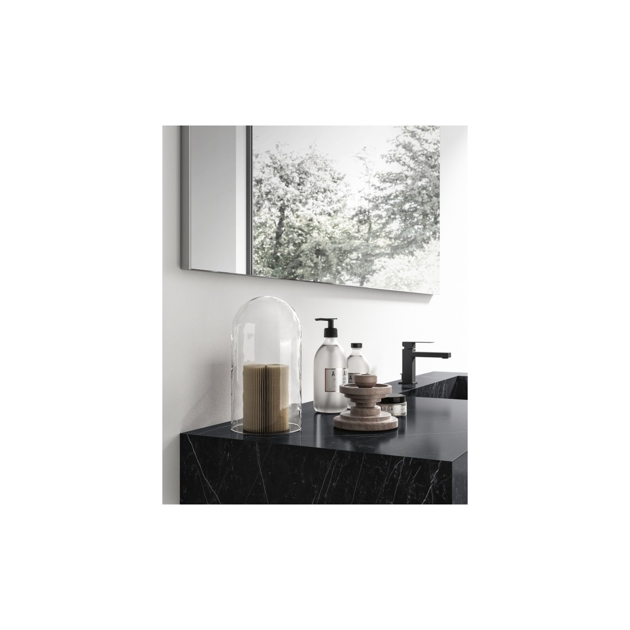 GB Group Linea Moon 01