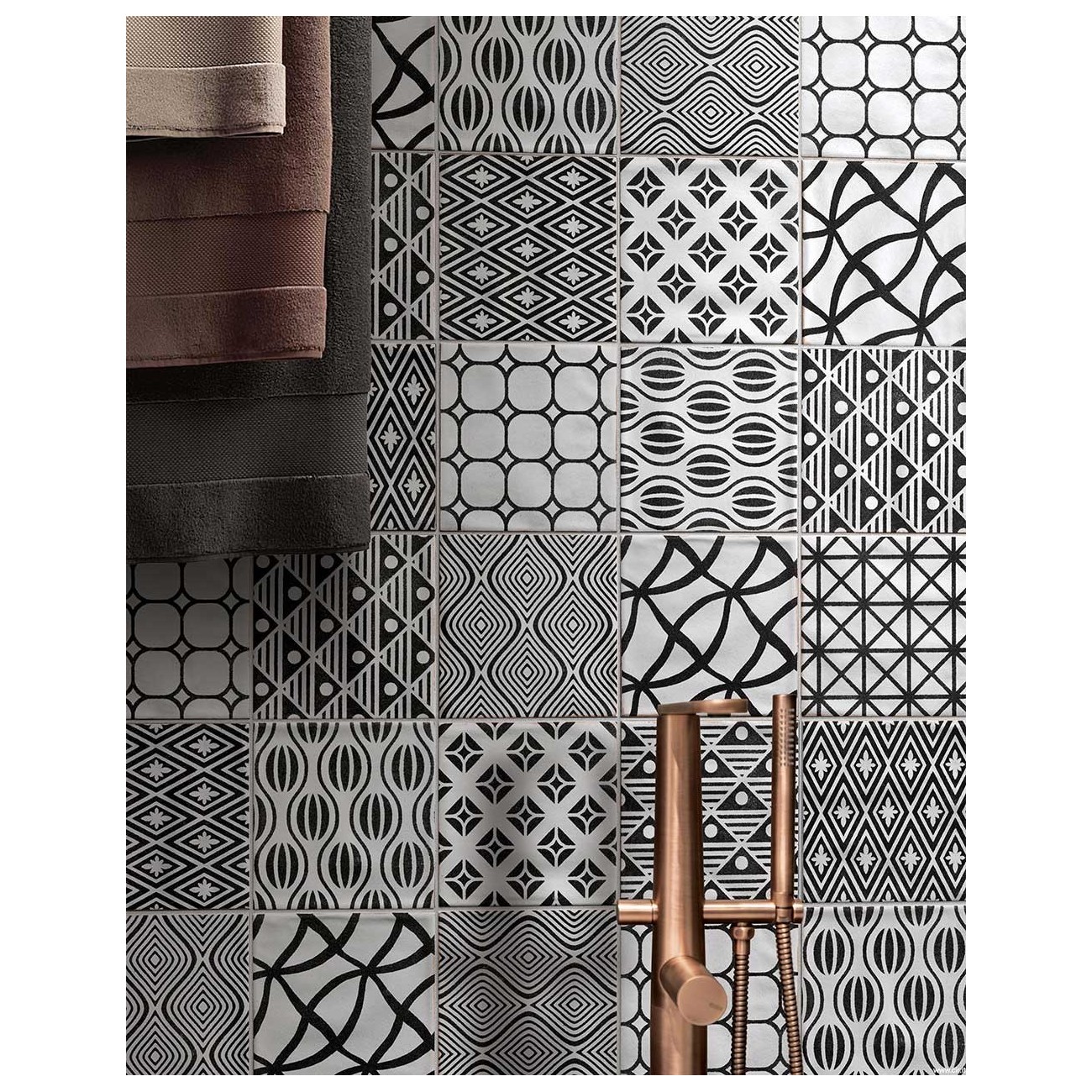 Cir KEY WEST DECORO WAVE MIX BLACK