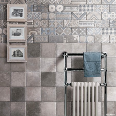 Cir New Orleans BOURBON STREET