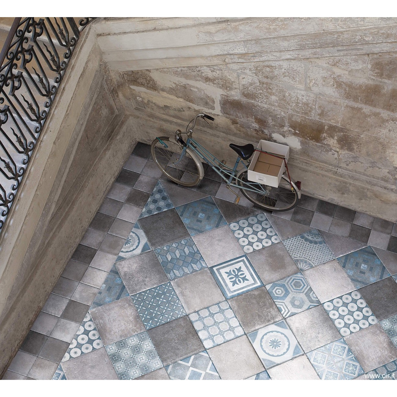 Cir New Orleans FRENCH QUARTER BOURBON STREET