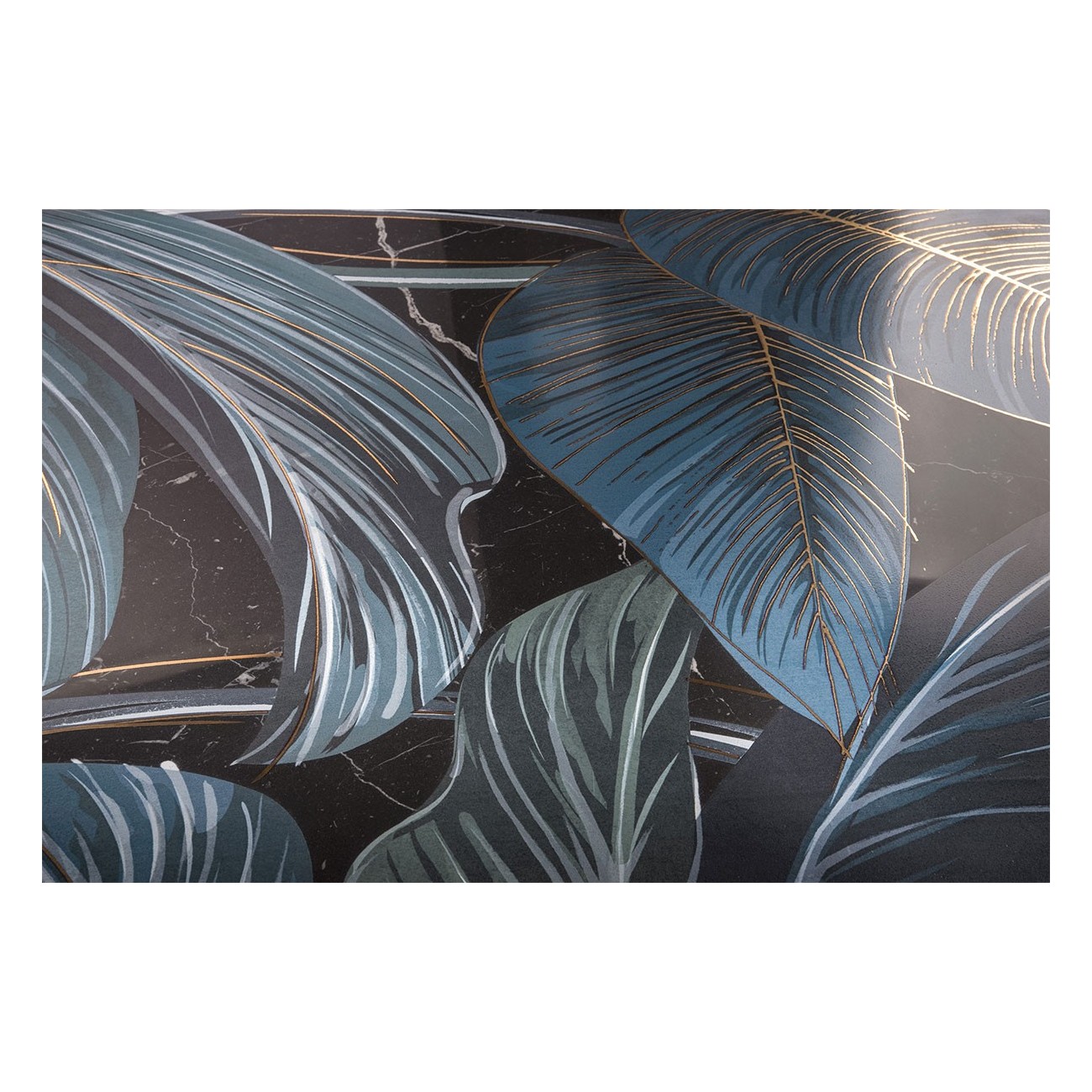 Cir shoWall BLACK LEAF WALL 06