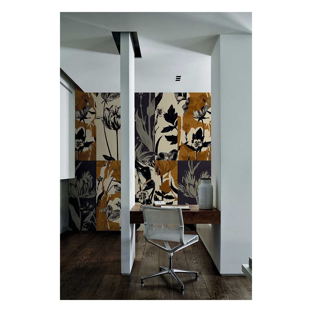 LondonArt GHOSTMOTHER 01 Collection 19