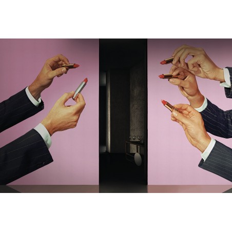 LondonArt BEAUTY IS NOTHING 02 Collection Luxury Shit